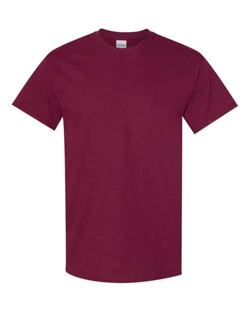 Gildan heavy cotton t-shirt, short-sleeve crewneck in burgundy maroon