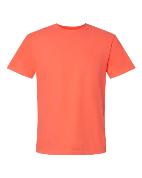 Crewneck T-shirt in coral orange, short sleeves, ribbed crew collar.