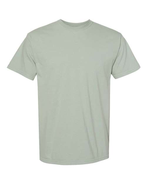 Heavyweight T-shirt in sage green with crew neck and short sleeves